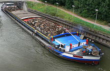 barge